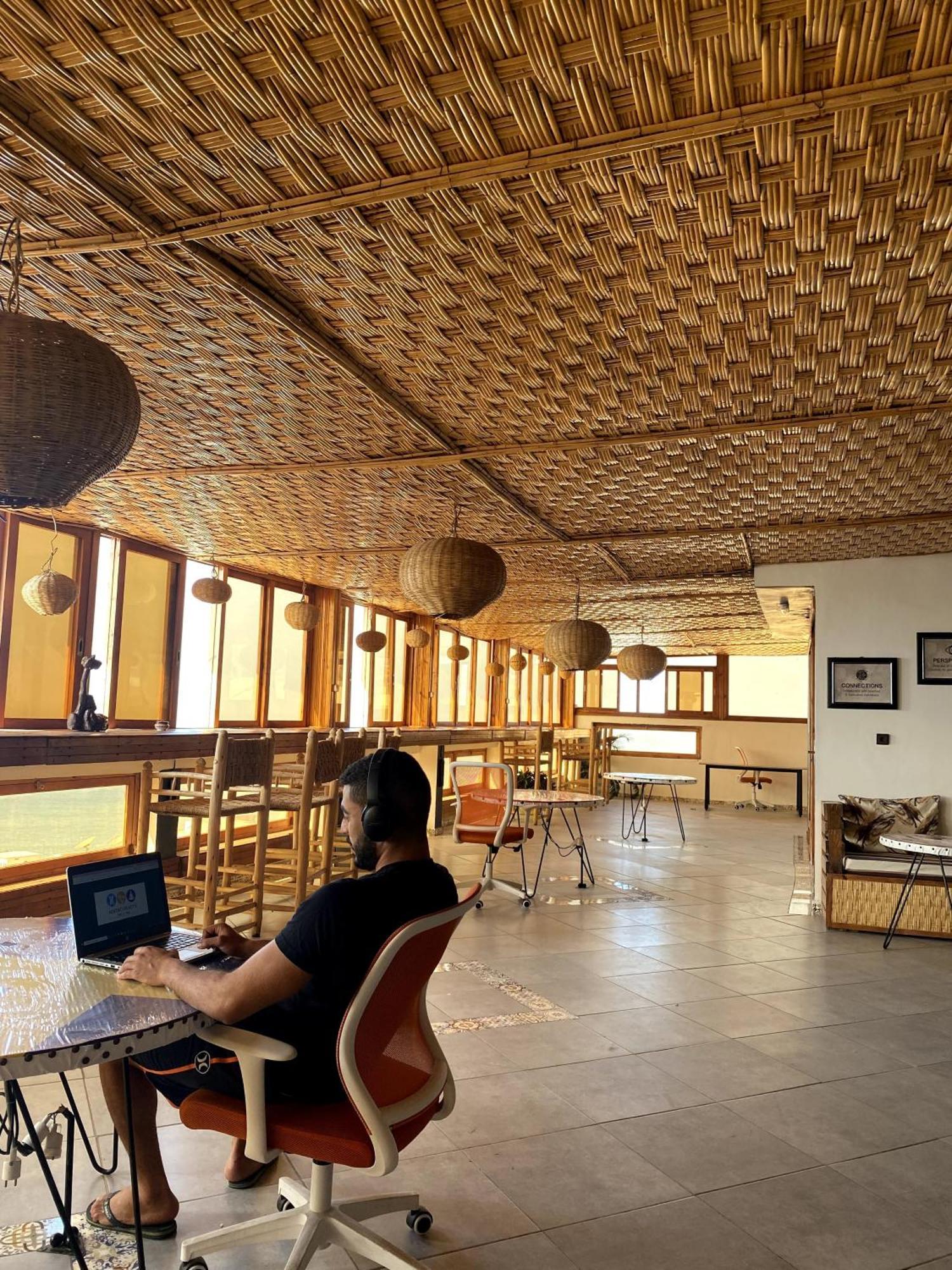 타가주트 Adventurekeys Surf Yoga Cowork B&B 외부 사진